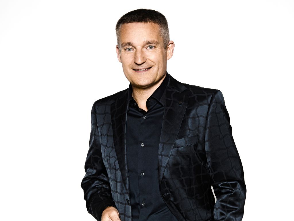 Kulturní a kreativní centrum Ostrov - Reprezentační ples města Ostrov - obr. 3