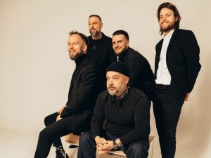 Kulturní a kreativní centrum Ostrov - Support Lesbiens & Hodiny