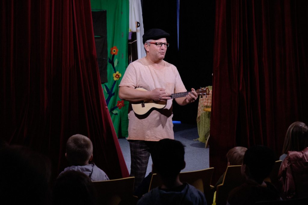 Kulturní a kreativní centrum Ostrov - Bylo nebylo - obr. 1