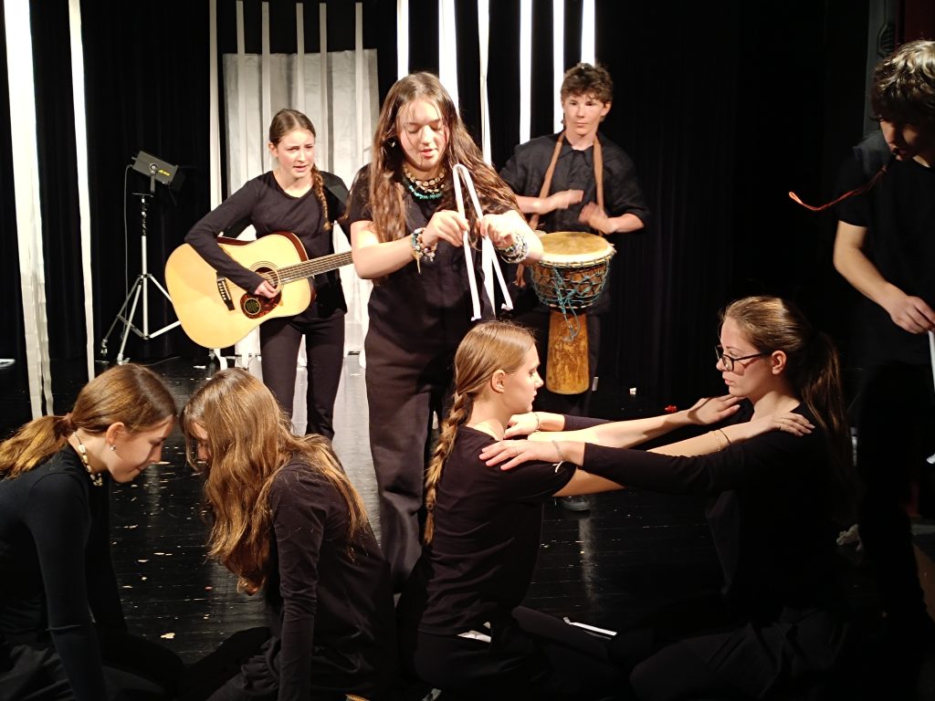 Kulturní a kreativní centrum Ostrov - FRKOS - obr. 1