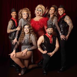 Kulturní a kreativní centrum Ostrov - Travesti show: Haló, tady máma