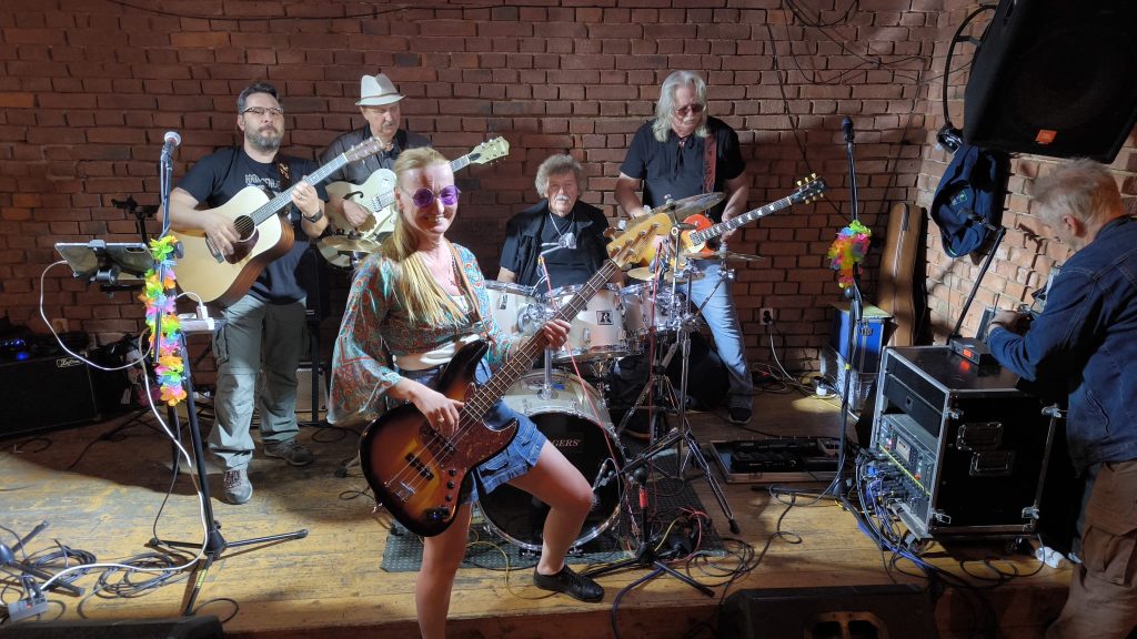 Kulturní a kreativní centrum Ostrov - WENDA GANG PLZEŇ - obr. 1