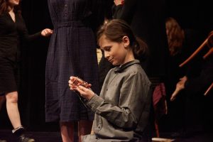 Kulturní a kreativní centrum Ostrov - Čigoligo, Jestřábe, aneb motýl ve tváři