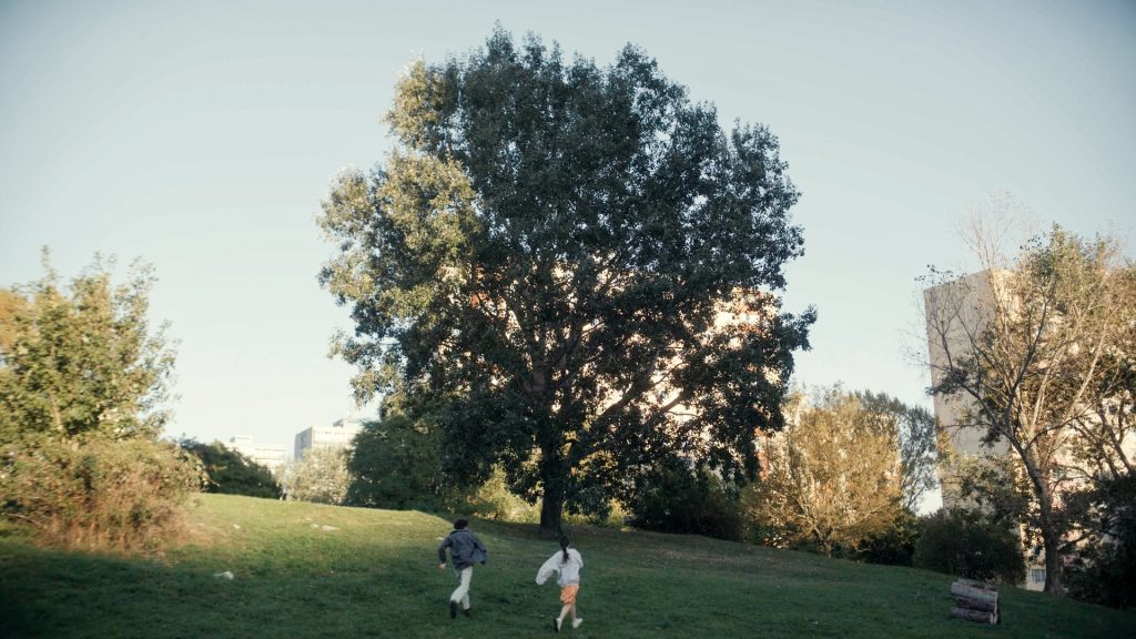 Kulturní a kreativní centrum Ostrov - Tady Vary 1 | Milovník, ne bojovník - obr. 2