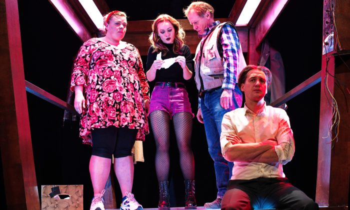 Vikend ve vytahu WEB 1